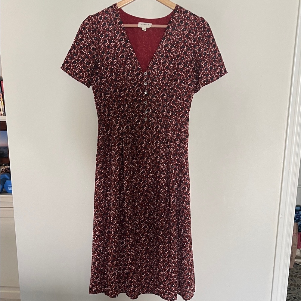 Floral V-Neck Dress - Red